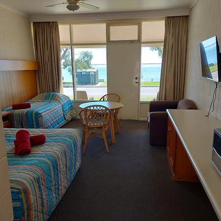 Barmera Lake Resort Motel Buitenkant foto