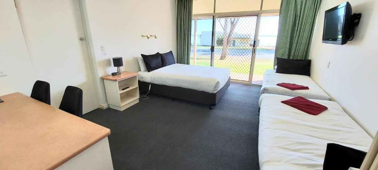Barmera Lake Resort Motel Buitenkant foto