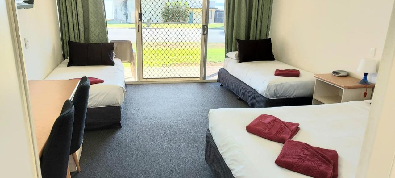 Barmera Lake Resort Motel Buitenkant foto