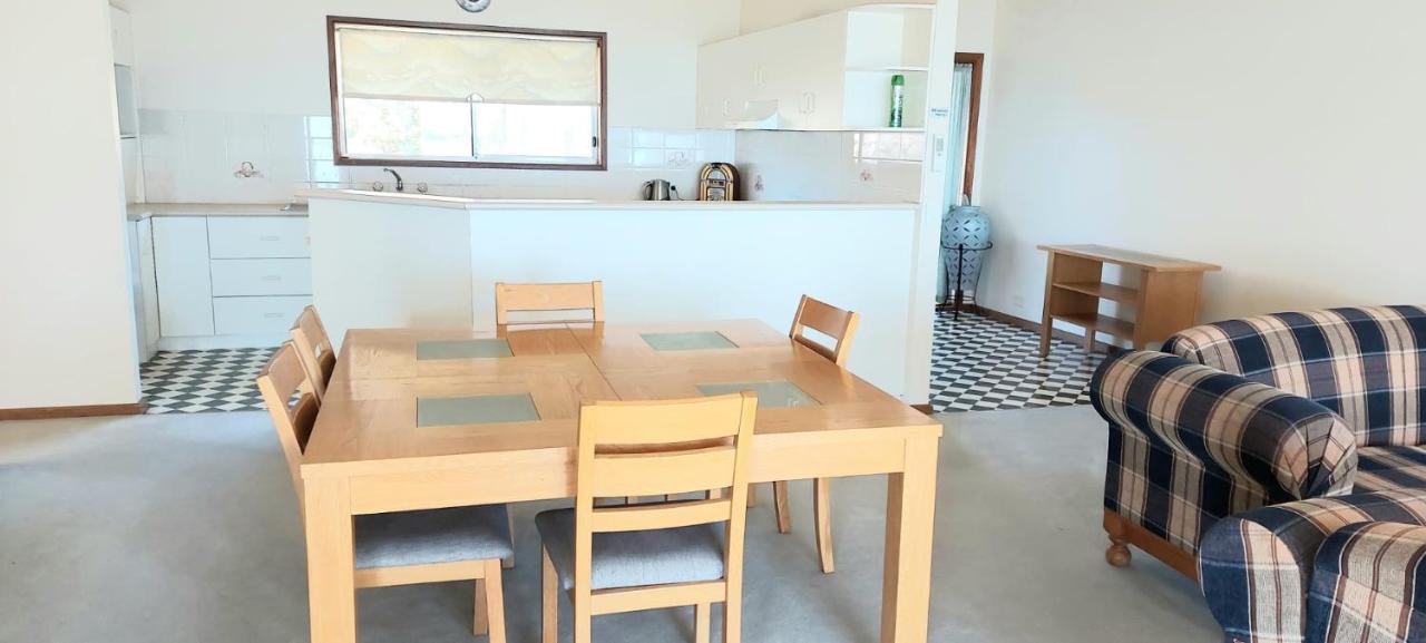 Barmera Lake Resort Motel Buitenkant foto
