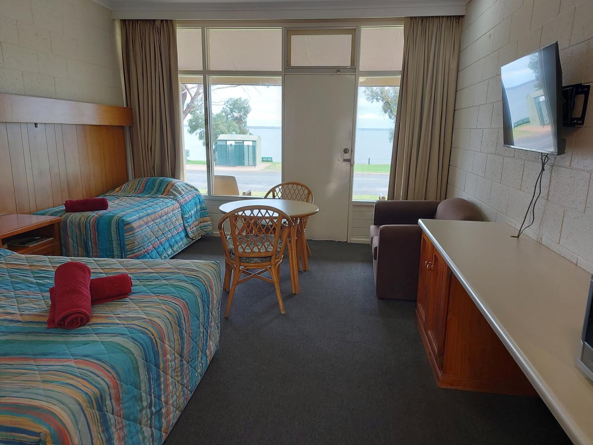 Barmera Lake Resort Motel Buitenkant foto